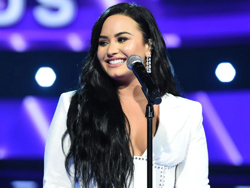 Demi Lovato at Nob Hill Masonic Center